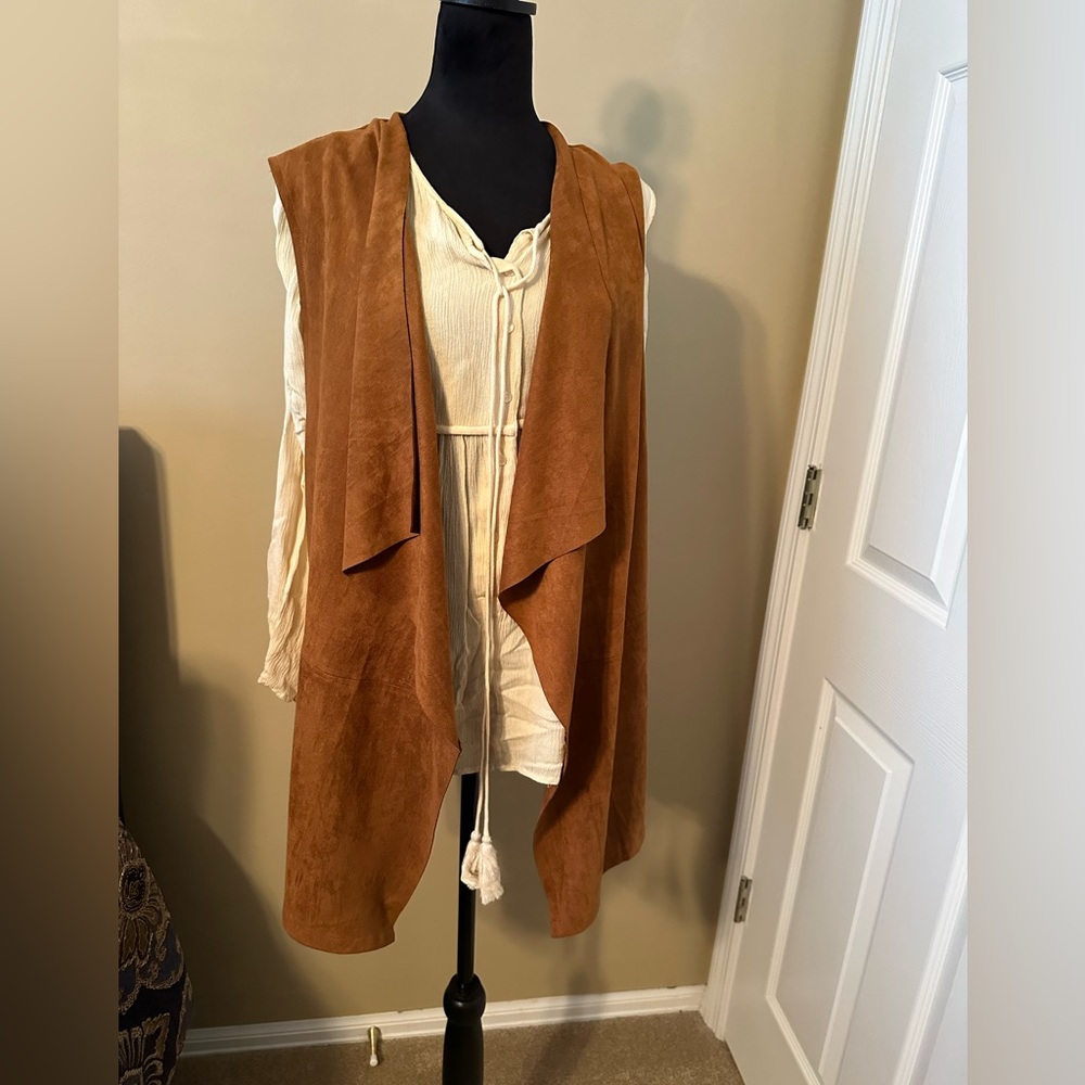 Vest Faux suede  And top